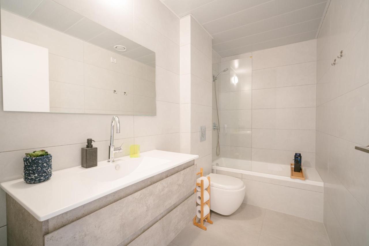 Lapin Luxury Apartment By Nimi Group Tel Aviv Exteriör bild