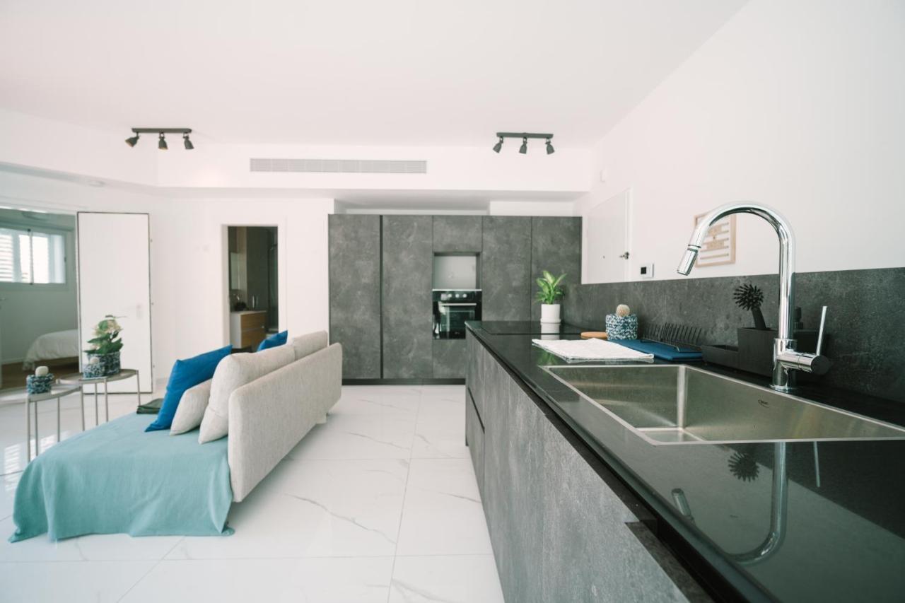 Lapin Luxury Apartment By Nimi Group Tel Aviv Exteriör bild